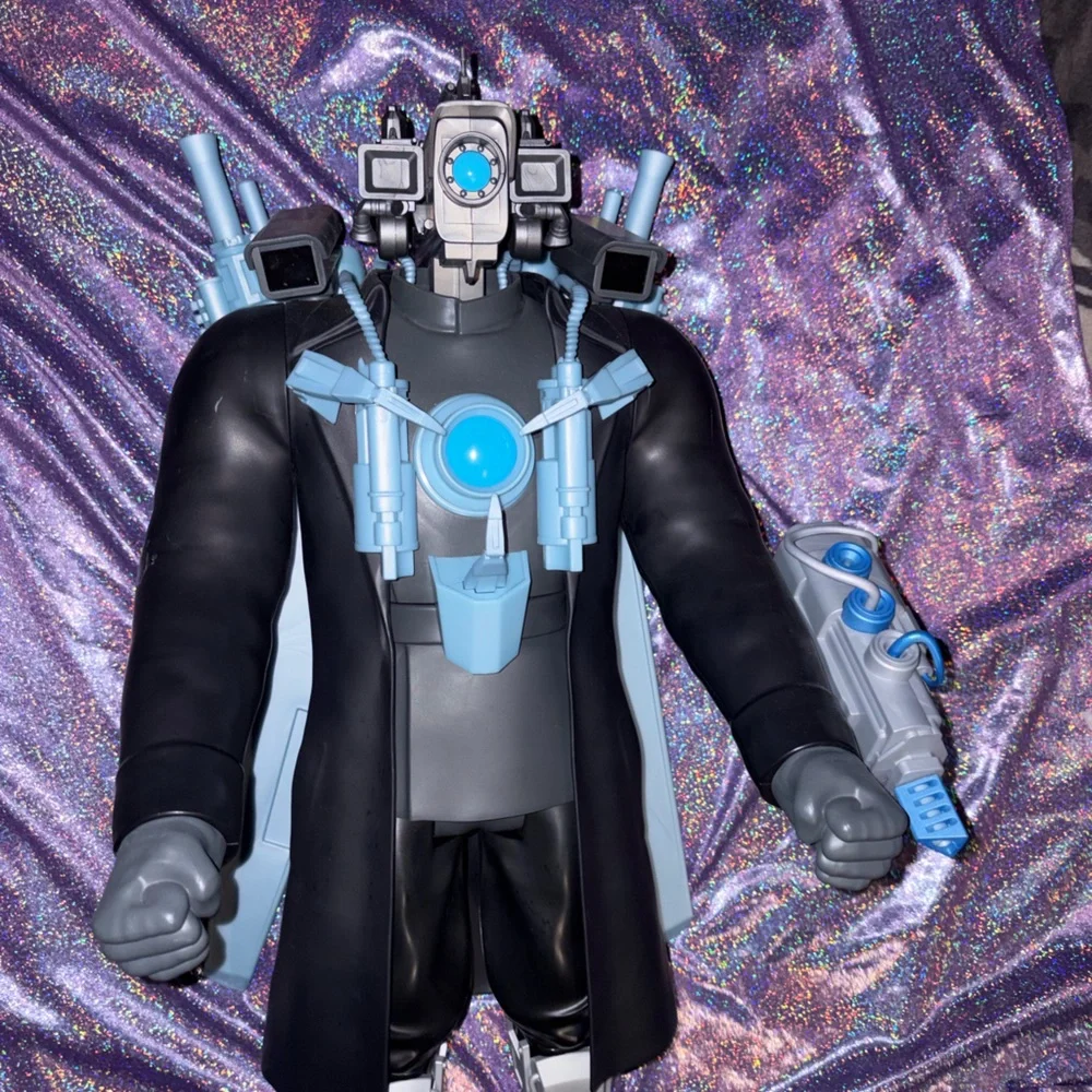 Skibidi Toilet Titan Mega Figs Cameraman Figure Toy